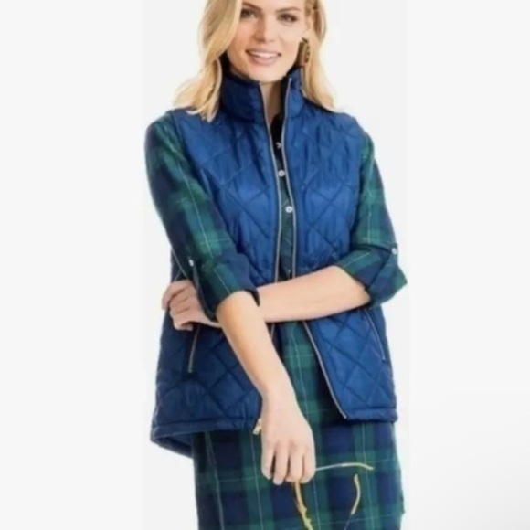 New without tags Southern Tide
Quilted Vest - Blue Night size X-small - Picture 3 of 12